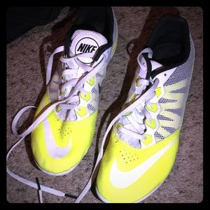 Track spikes